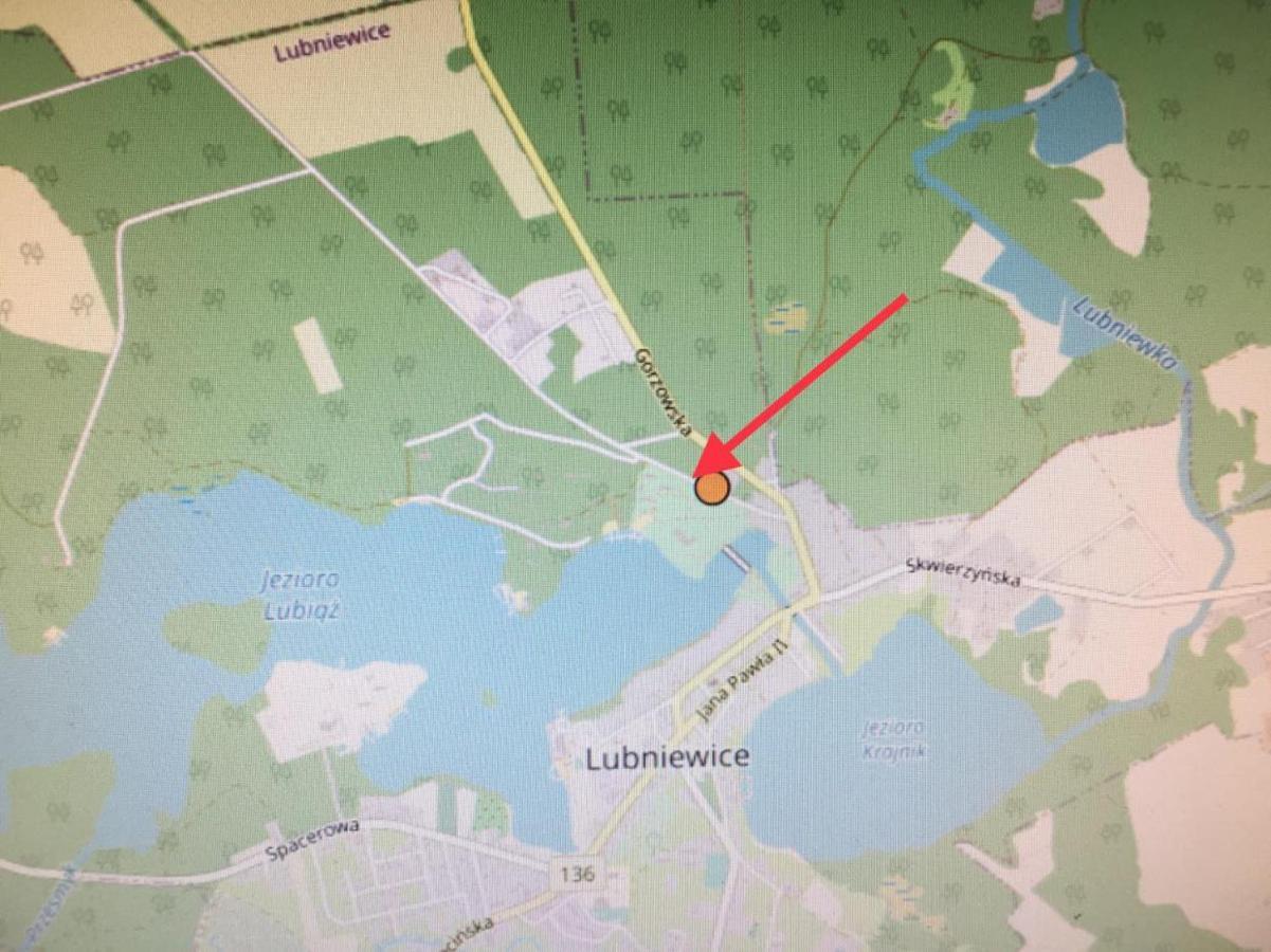 Zolty Domek Nad Jeziorem Lubniewice Eksteriør bilde